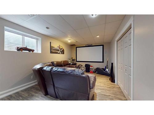 307 Berard Crescent, Fort Mcmurray, AB - Indoor Photo Showing Other Room