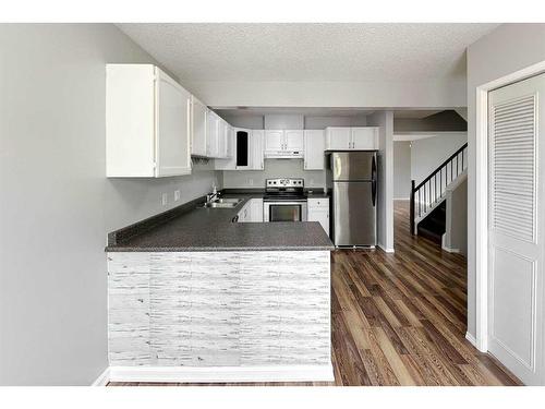 240 Windsor Drive, Fort Mcmurray, AB - Indoor Photo Showing Kitchen With Double Sink