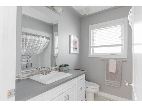 205 Fisher Crescent, Fort Mcmurray, AB - Indoor Photo Showing Bathroom