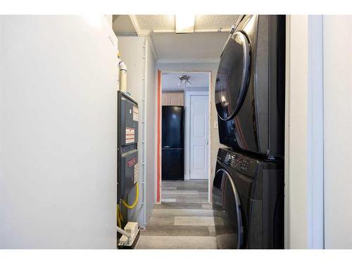 113 Cree Place, Fort Mcmurray, AB - Indoor Photo Showing Laundry Room