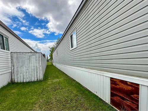 113 Cree Place, Fort Mcmurray, AB - Outdoor