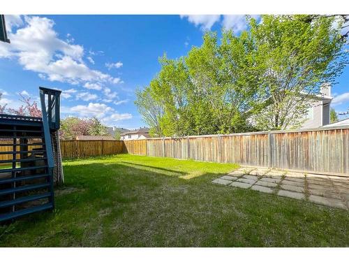 180 Bussieres Drive, Fort Mcmurray, AB - Outdoor With Backyard