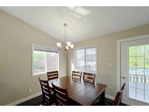 180 Bussieres Drive, Fort Mcmurray, AB - Indoor Photo Showing Dining Room