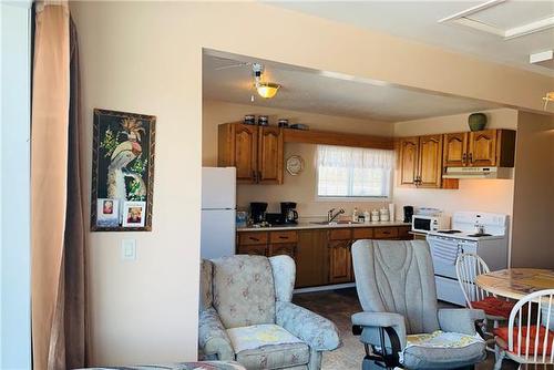 14073 Twp Rd 670, Lac La Biche, AB - Indoor Photo Showing Kitchen