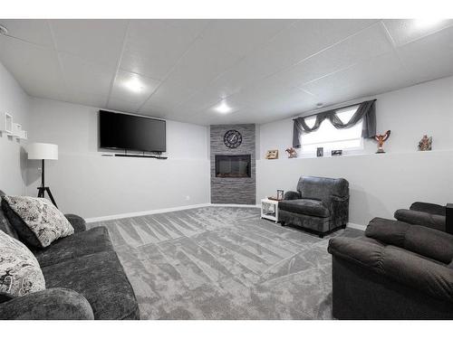 221 Waniandy Way, Fort Mcmurray, AB - Indoor Photo Showing Other Room