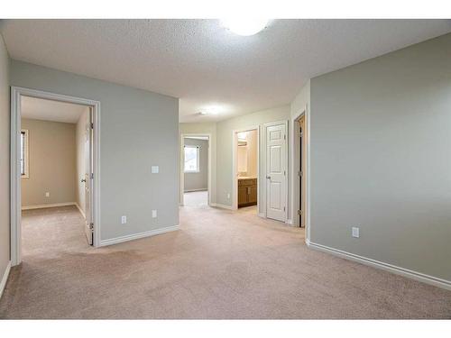 292 Starling Street, Fort Mcmurray, AB - Indoor Photo Showing Other Room