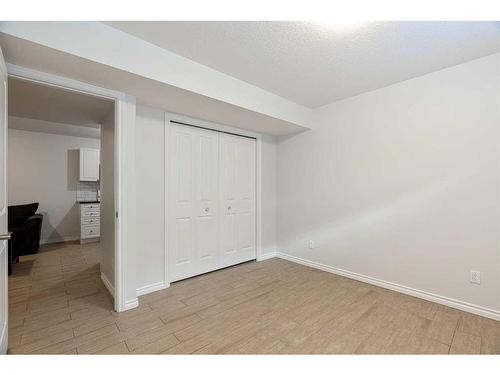 292 Starling Street, Fort Mcmurray, AB - Indoor Photo Showing Other Room