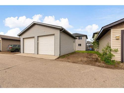 292 Starling Street, Fort Mcmurray, AB - Outdoor With Exterior