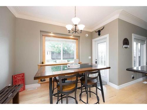 143 Laffont Way, Fort Mcmurray, AB - Indoor Photo Showing Dining Room