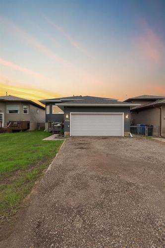 7104 Hughes Avenue, Fort Mcmurray, AB - Outdoor