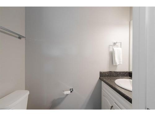 187 Prospect Drive, Fort Mcmurray, AB - Indoor Photo Showing Bathroom