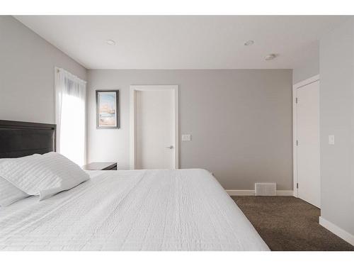 187 Prospect Drive, Fort Mcmurray, AB - Indoor Photo Showing Bedroom