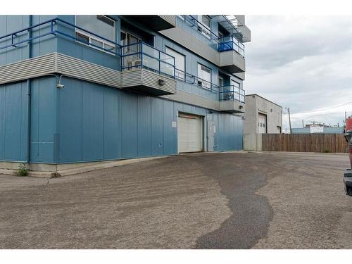 303-8026 Franklin Avenue, Fort Mcmurray, AB - Outdoor