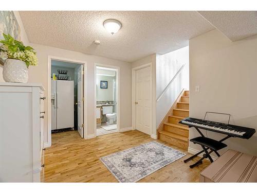 145 Brachett Crescent, Fort Mcmurray, AB - Indoor Photo Showing Other Room