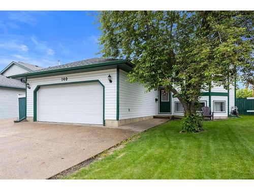 140 Waniandy Way, Fort Mcmurray, AB - Outdoor