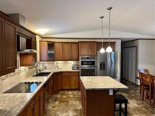 13561 654 Township, Rural Lac La Biche County, AB - Indoor Photo Showing Kitchen With Stainless Steel Kitchen With Double Sink With Upgraded Kitchen