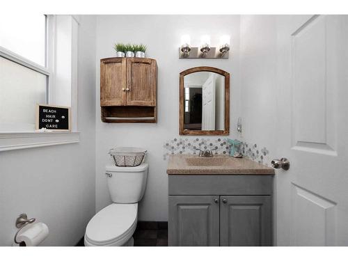 133 Campbell Crescent, Fort Mcmurray, AB - Indoor Photo Showing Bathroom