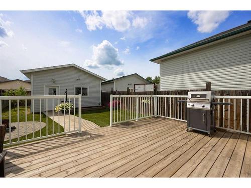 133 Campbell Crescent, Fort Mcmurray, AB - Outdoor With Deck Patio Veranda With Exterior