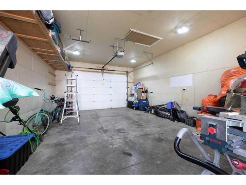 133 Campbell Crescent, Fort Mcmurray, AB - Indoor Photo Showing Garage