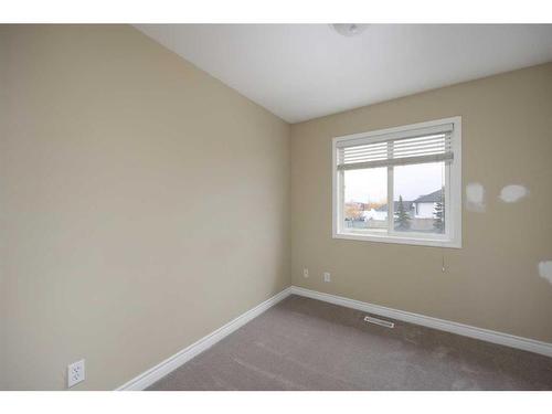 357 Diefenbaker Drive, Fort Mcmurray, AB - Indoor Photo Showing Other Room