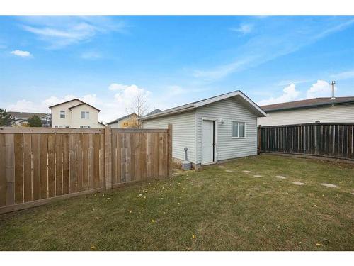 357 Diefenbaker Drive, Fort Mcmurray, AB - Outdoor