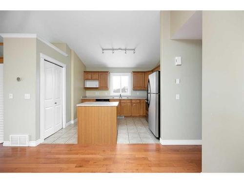 357 Diefenbaker Drive, Fort Mcmurray, AB - Indoor Photo Showing Kitchen With Double Sink