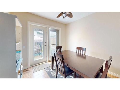 229 Athabasca Avenue, Fort Mcmurray, AB - Indoor Photo Showing Dining Room