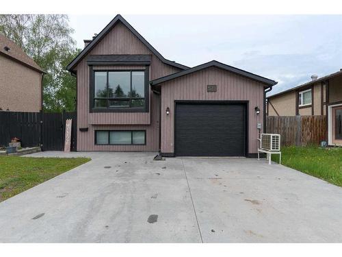 573 Timberline Drive, Fort Mcmurray, AB - Outdoor