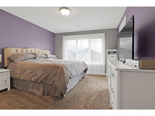 635 Heritage Drive, Fort Mcmurray, AB - Indoor Photo Showing Bedroom