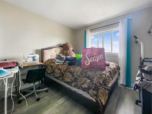 67-400 Silin Forest Road, Fort Mcmurray, AB - Indoor Photo Showing Bedroom