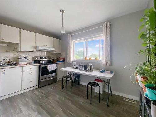 67-400 Silin Forest Road, Fort Mcmurray, AB - Indoor Photo Showing Kitchen With Double Sink