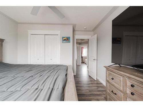 182 Athabasca Crescent, Fort Mcmurray, AB - Indoor Photo Showing Bedroom