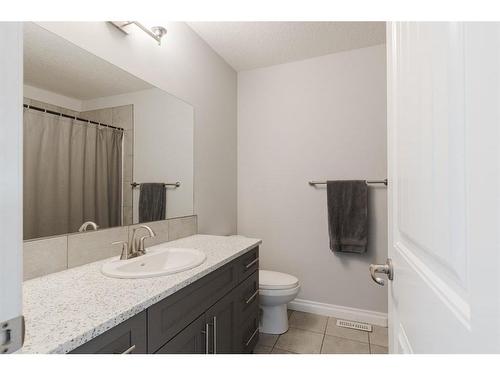 182 Athabasca Crescent, Fort Mcmurray, AB - Indoor Photo Showing Bathroom