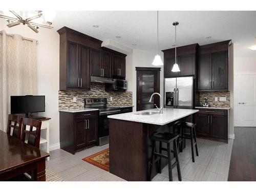 157 Coniker Crescent, Fort Mcmurray, AB - Indoor Photo Showing Kitchen With Upgraded Kitchen