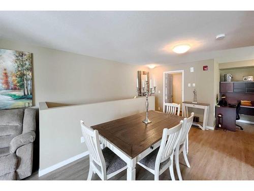 126-201 Abasand Drive, Fort Mcmurray, AB - Indoor Photo Showing Dining Room