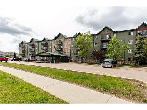 3206-200 Lougheed Drive, Fort Mcmurray, AB - Outdoor With Balcony With Facade