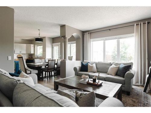 360 Diefenbaker Drive, Fort Mcmurray, AB - Indoor Photo Showing Living Room