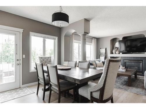 360 Diefenbaker Drive, Fort Mcmurray, AB - Indoor Photo Showing Dining Room