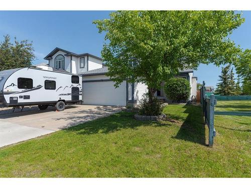 360 Diefenbaker Drive, Fort Mcmurray, AB - Outdoor