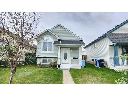 138 St. Laurent Way, Fort Mcmurray, AB - Outdoor