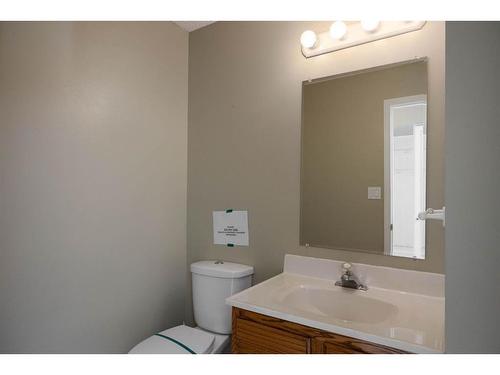 102 Silver Springs Drive, Fort Mcmurray, AB - Indoor Photo Showing Bathroom