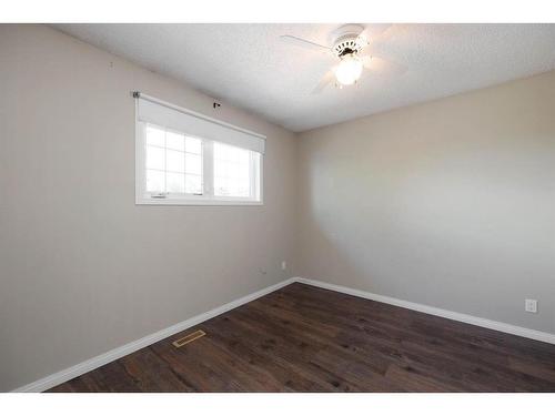 102 Silver Springs Drive, Fort Mcmurray, AB - Indoor Photo Showing Other Room