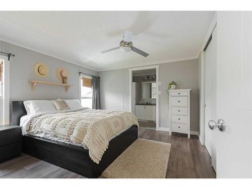 200 Greely Road, Fort Mcmurray, AB - Indoor Photo Showing Bedroom