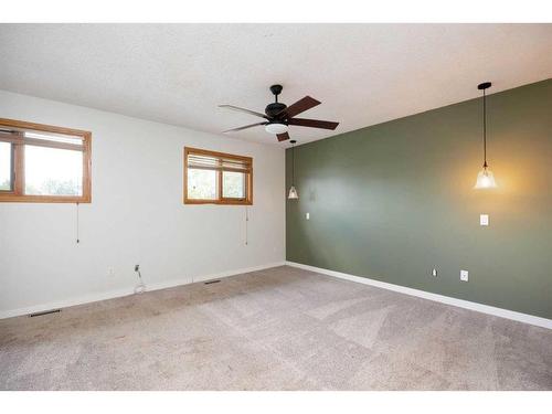 185 Berens Place, Fort Mcmurray, AB - Indoor Photo Showing Other Room