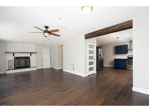 185 Berens Place, Fort Mcmurray, AB - Indoor Photo Showing Living Room With Fireplace