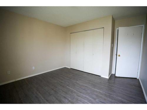323-111 Charles Avenue, Fort Mcmurray, AB - Indoor Photo Showing Other Room