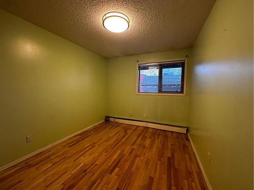 111-610 Signal Road, Fort Mcmurray, AB - Indoor Photo Showing Other Room