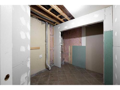 176 Archibald Close, Fort Mcmurray, AB - Indoor Photo Showing Basement