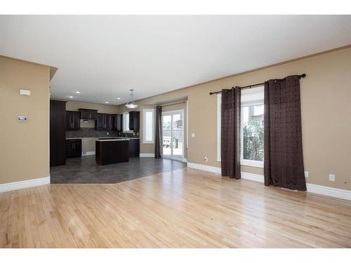 108 Wild Rose Street, Fort Mcmurray, AB - Indoor Photo Showing Living Room