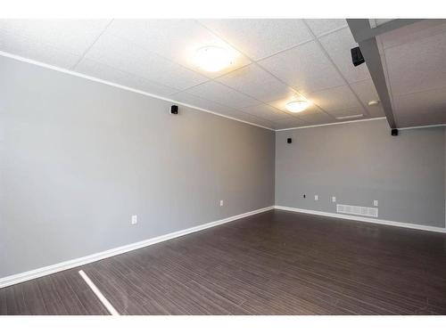 108 Wild Rose Street, Fort Mcmurray, AB - Indoor Photo Showing Other Room